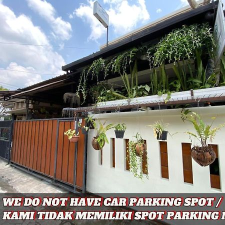 Coliving Jogja Sweet Home Kost Lengkap Di Jogjakarta エクステリア 写真
