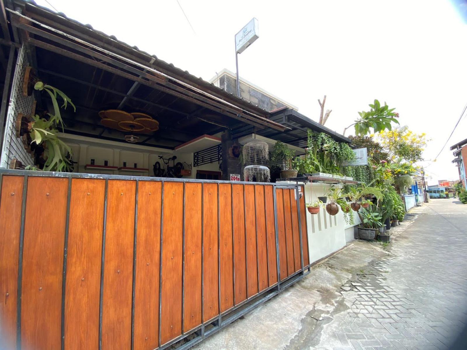 Coliving Jogja Sweet Home Kost Lengkap Di Jogjakarta エクステリア 写真