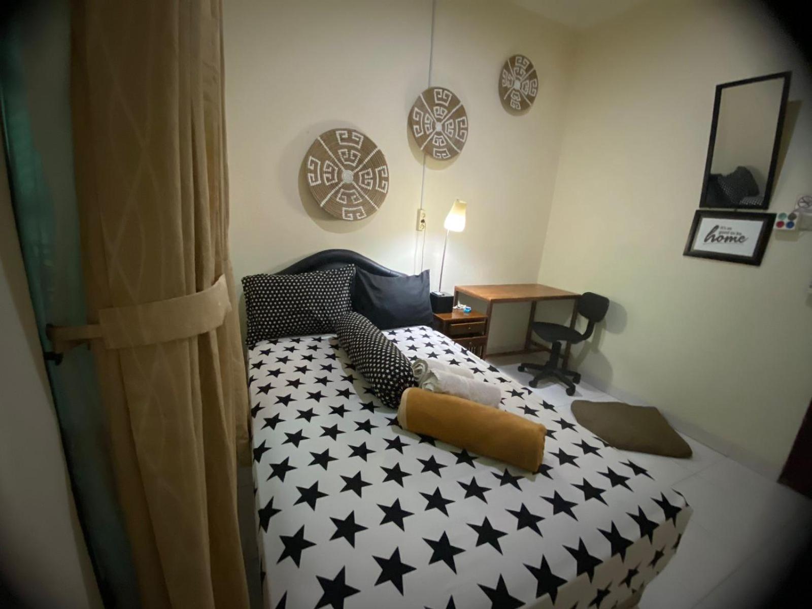 Coliving Jogja Sweet Home Kost Lengkap Di Jogjakarta 部屋 写真