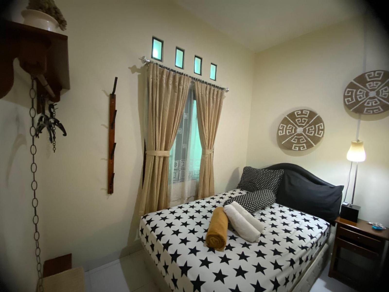 Coliving Jogja Sweet Home Kost Lengkap Di Jogjakarta 部屋 写真