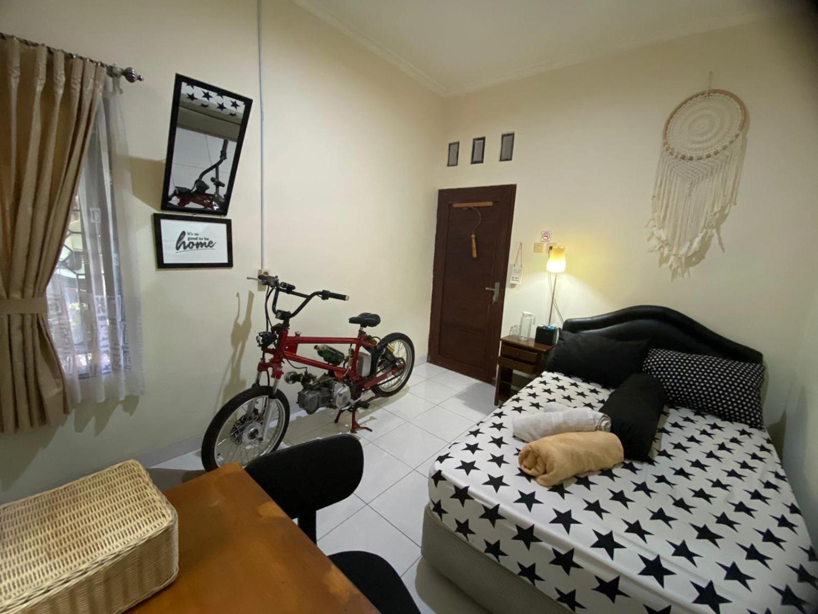 Coliving Jogja Sweet Home Kost Lengkap Di Jogjakarta 部屋 写真