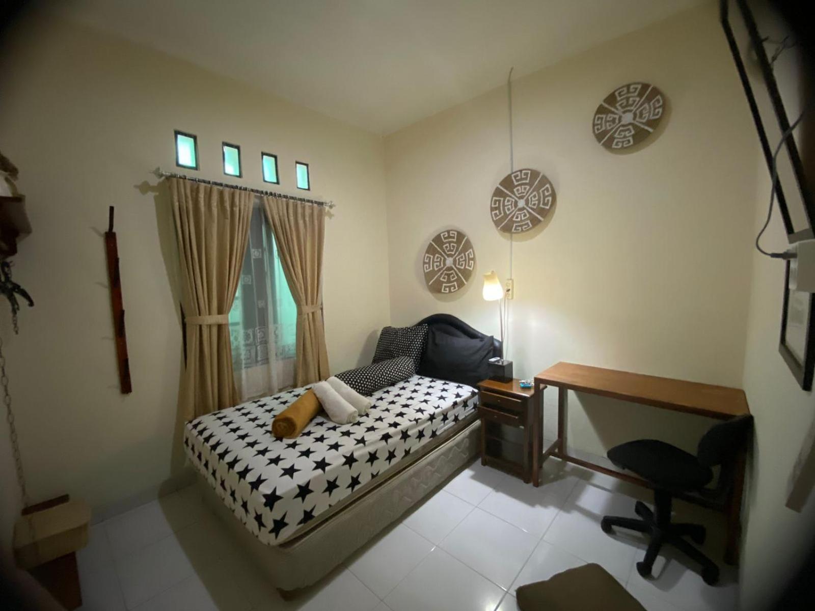 Coliving Jogja Sweet Home Kost Lengkap Di Jogjakarta 部屋 写真