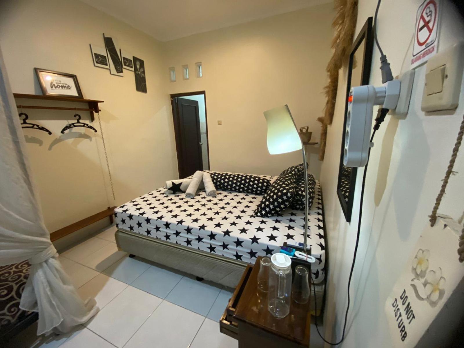 Coliving Jogja Sweet Home Kost Lengkap Di Jogjakarta 部屋 写真
