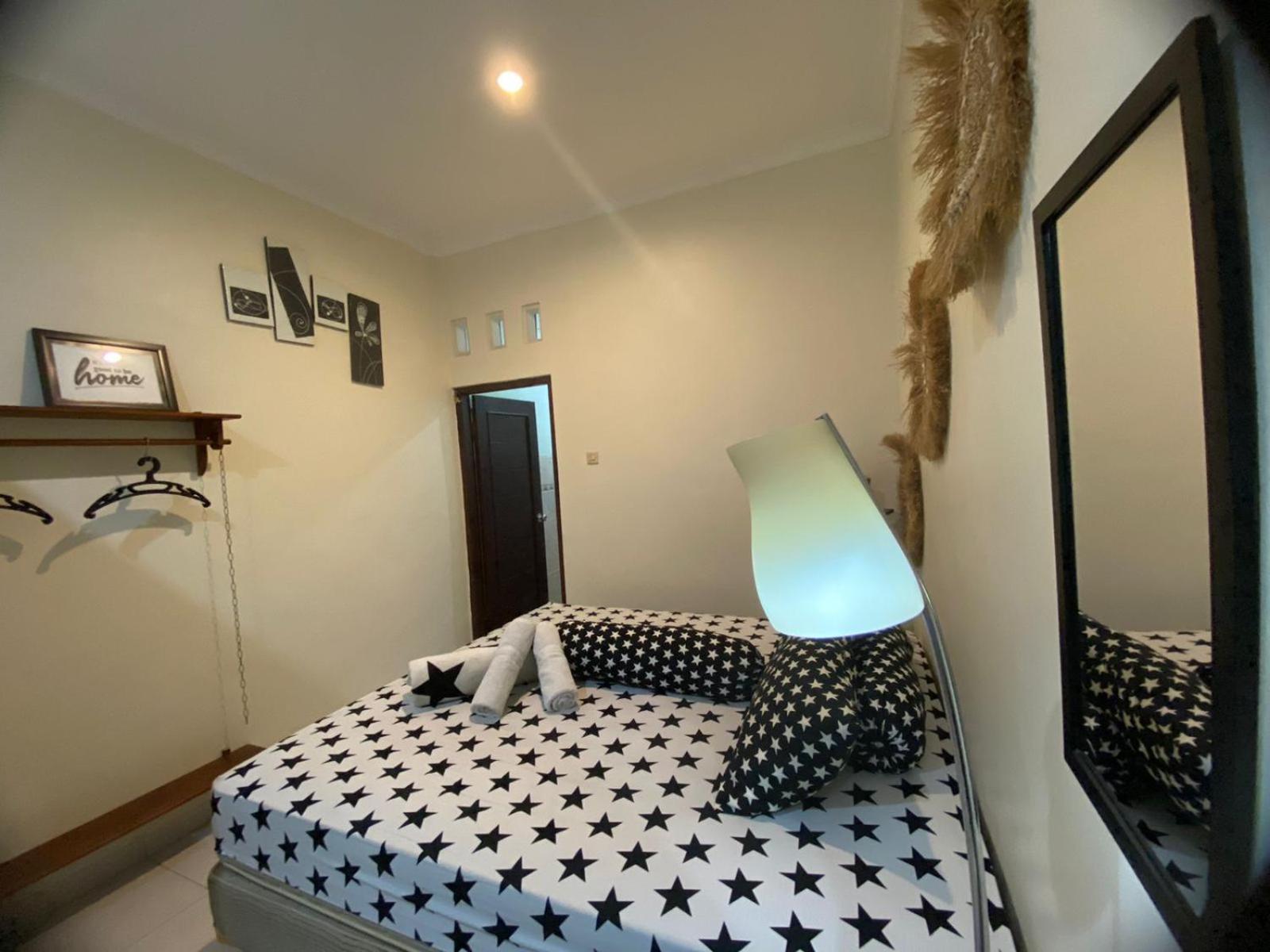 Coliving Jogja Sweet Home Kost Lengkap Di Jogjakarta 部屋 写真
