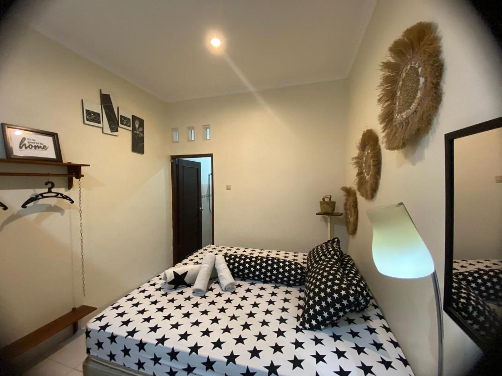 Coliving Jogja Sweet Home Kost Lengkap Di Jogjakarta 部屋 写真